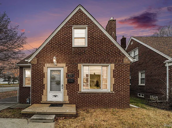 15370 Payne Ct, Dearborn, MI 48126