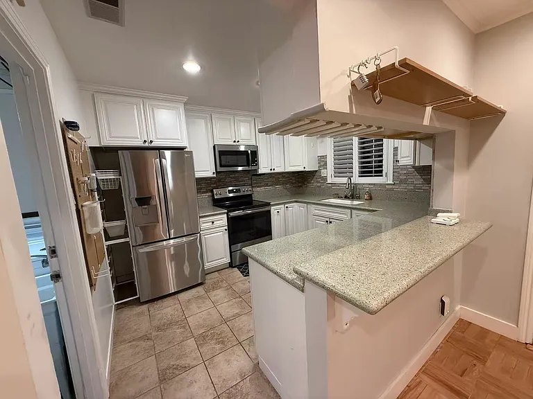 3912 Durand Dr — Photo 22