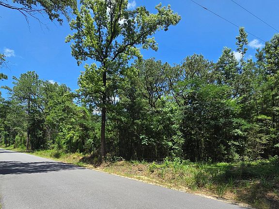 2nd image of 3389 Gainer Rd