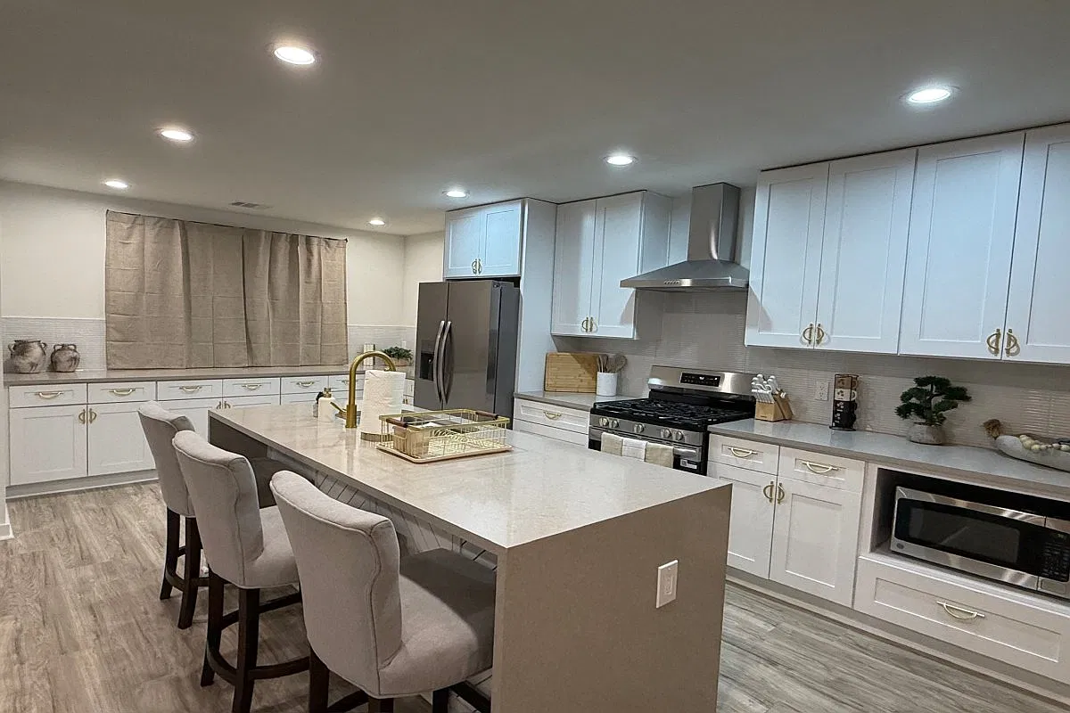 3 bed, 1682 sqft, $4,300 — Photo 3