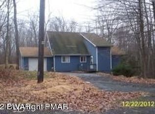 216 Navajo Ct, East Stroudsburg, PA 18302