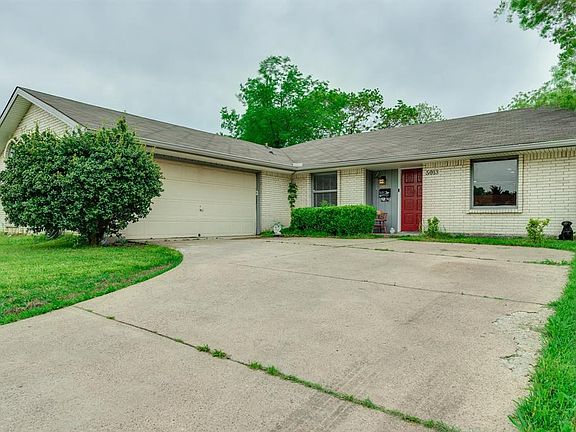 3rd image of 5013 Wildbriar Dr