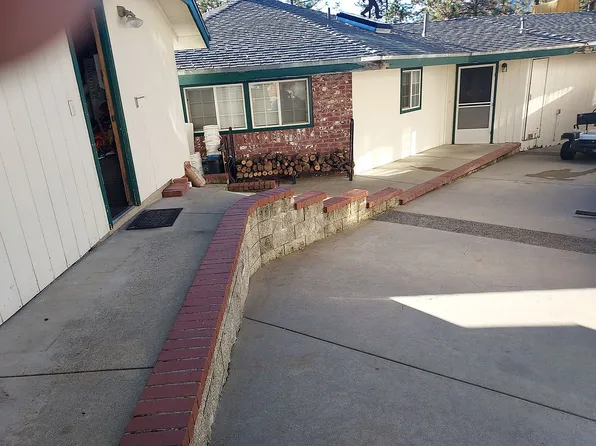 56341 Marina View Ct, Bass Lake, CA 93604