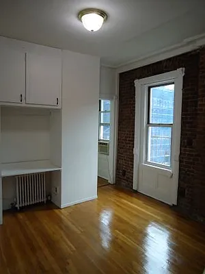 Rented by Village Living Realty | media 9