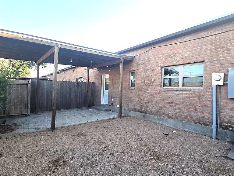 920 E Escondido Rd #D — Photo 9