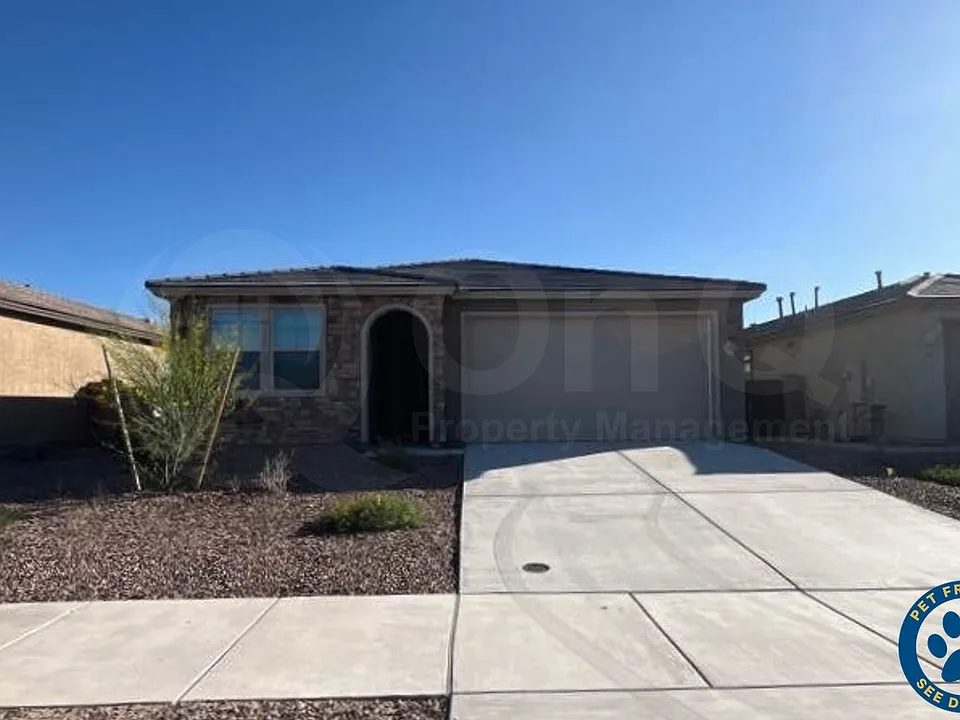 13112 E Cembeline Ln