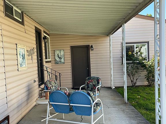 3rd image of 209 N Julie Place N