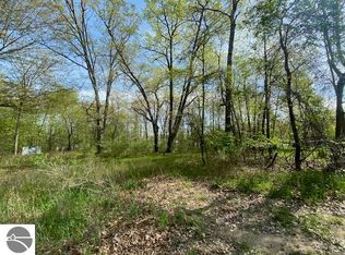 3013 Sequoia Ln, Weidman, MI 48893