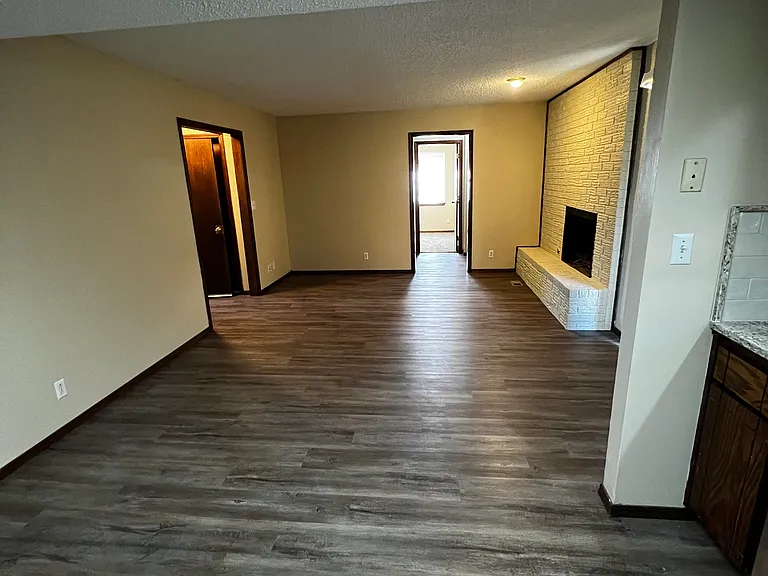 5901 Cedar Ridge Dr #5 — Photo 7
