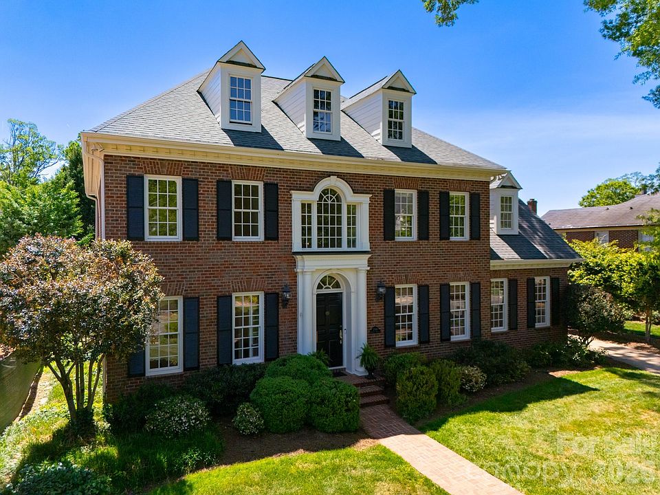 1st image of 2046 Hopedale Ave