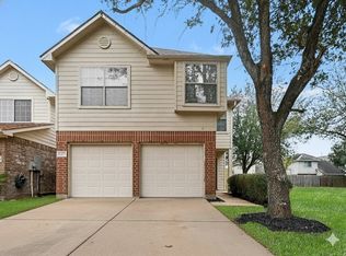 10227 Rolleston Ln, Houston, TX 77034