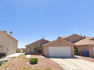 11828 Jim Webb Dr, El Paso, TX 79934