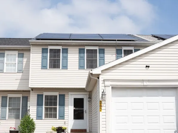 307 Lighthouse Dr #L-0026, Jonestown, PA 17038