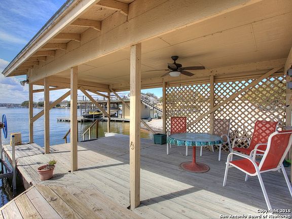 5th image of 2514 E Belaire Way