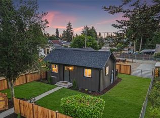 7408 S D Street, A Condominum, Tacoma, WA 98408