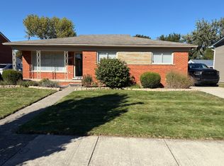35018 Hees St, Livonia, MI 48150