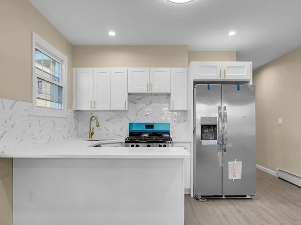 110-34 214th St Floor 1, Queens Village, NY 11429