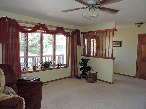 4th image of 2802 Mulligan Dr