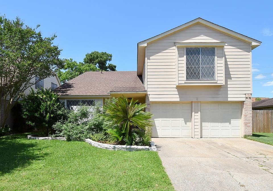 1st image of 7307 Thicket Trail Dr