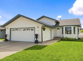 46 NE Atkinson Cres, Whitecourt, AB T7S 1C6
