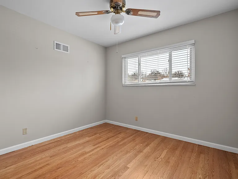 11008 Baywood Ter — Photo 17