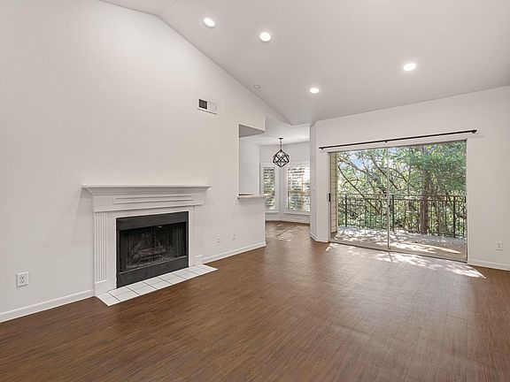 2nd image of 6000 Shepherd Mountain Cv Unit 1604