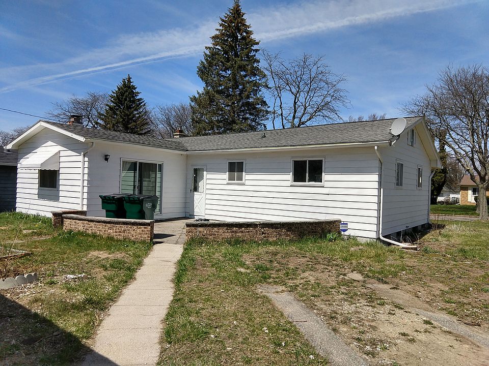 2nd image of 4125 Windward Dr