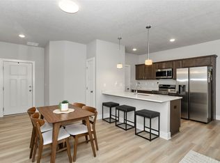 802 Umbra Pl, Norwalk, IA 50211