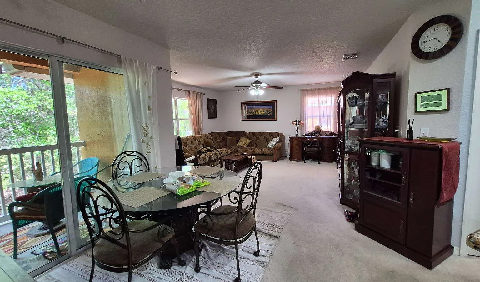 2 bed, 2.0 bath, 1035 sqft, $1,600 — Photo 2