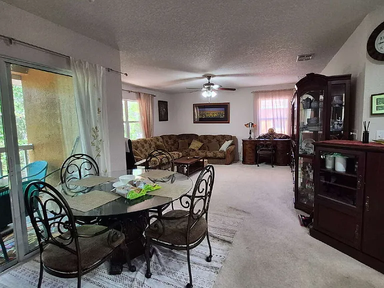 4600 E Moody Blvd #8M — Photo 2