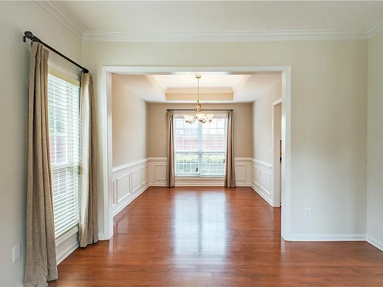 3359 Shallowford Green Dr — Photo 5