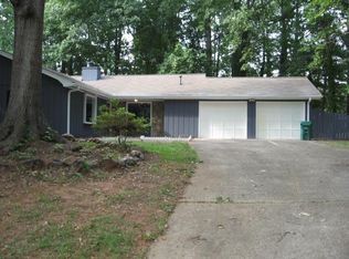 5320 Golfcrest Cir, Stone Mountain, GA 30088