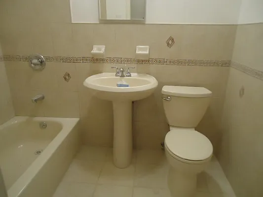 Rented by Hakeem Shahid, LREB | media 30