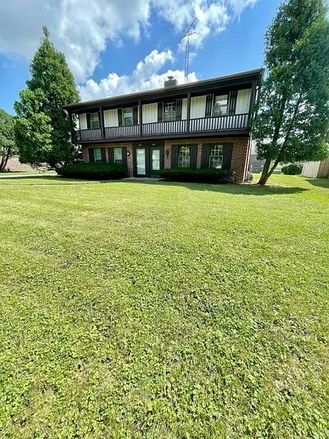 5624 Cresthaven Ln