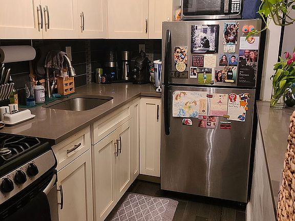 2nd image of 225 Prospect Park W APT 2A