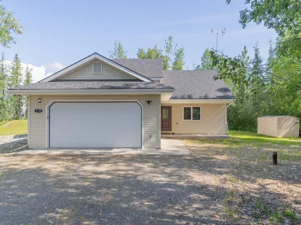 1210 Marsh Laurel Ave, Fairbanks, AK 99705