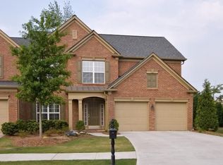 275 Skulley Dr, Roswell, GA 30076
