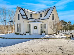 726 Bremen Rd, Waldoboro, ME 04572