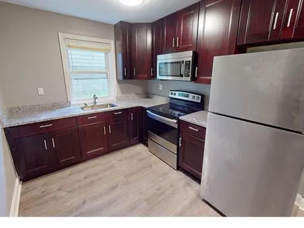 4919 A St SE APT 103, Washington, DC 20019