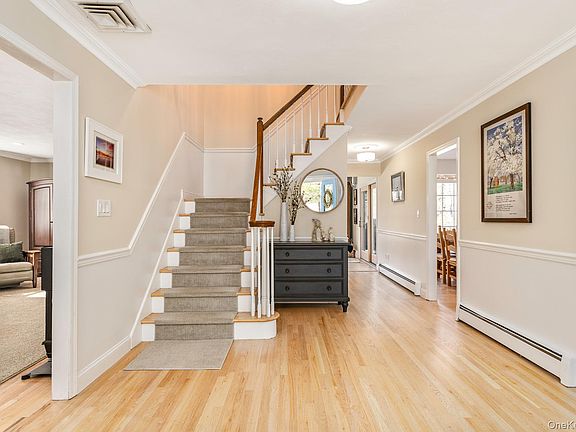 5th image of 277 River Road