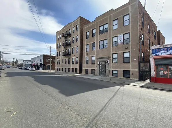 829 18th Ave, Irvington, NJ