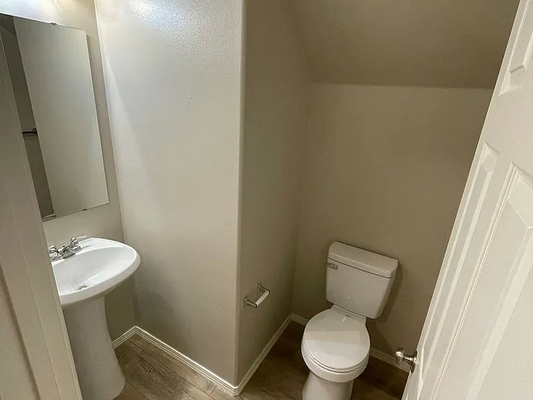10806 W Heartwood St — Photo 20