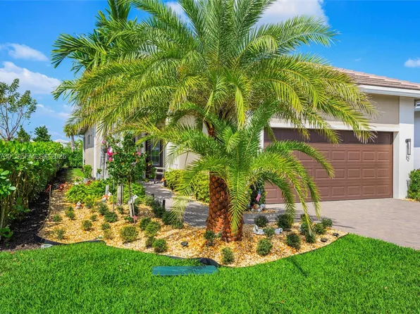 5337 Santa Rosa Ln, Loxahatchee, FL 33470
