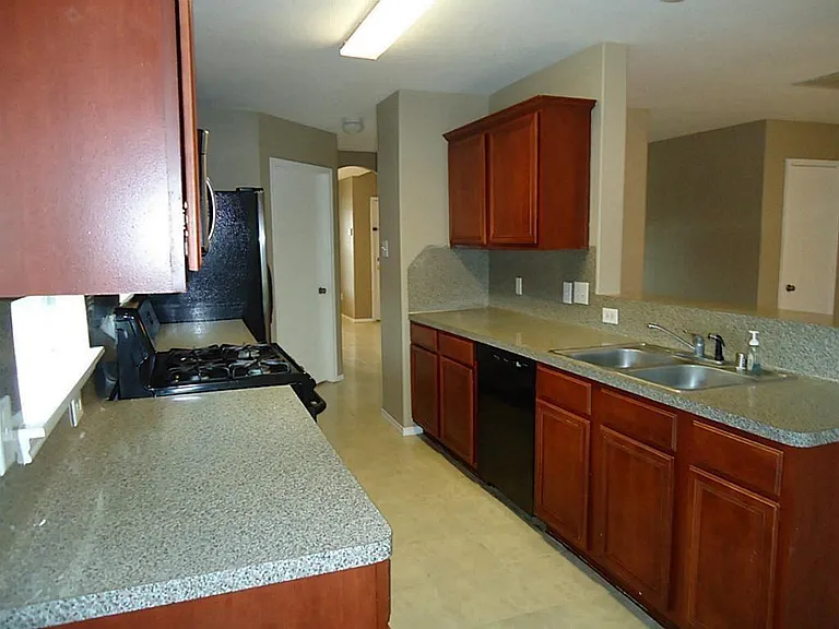 11047 Knobbley Oak Ct — Photo 20