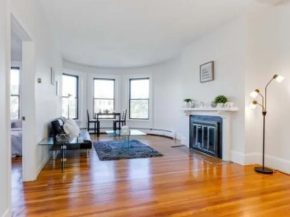 849 Beacon St APT 5B, Boston, MA 02215