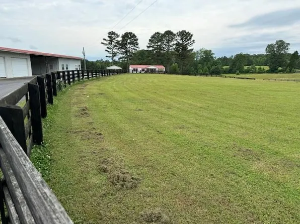 1995 Naylor Rd, Toone, TN 38381