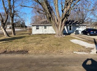 5010 NE 5th St, Des Moines, IA 50313