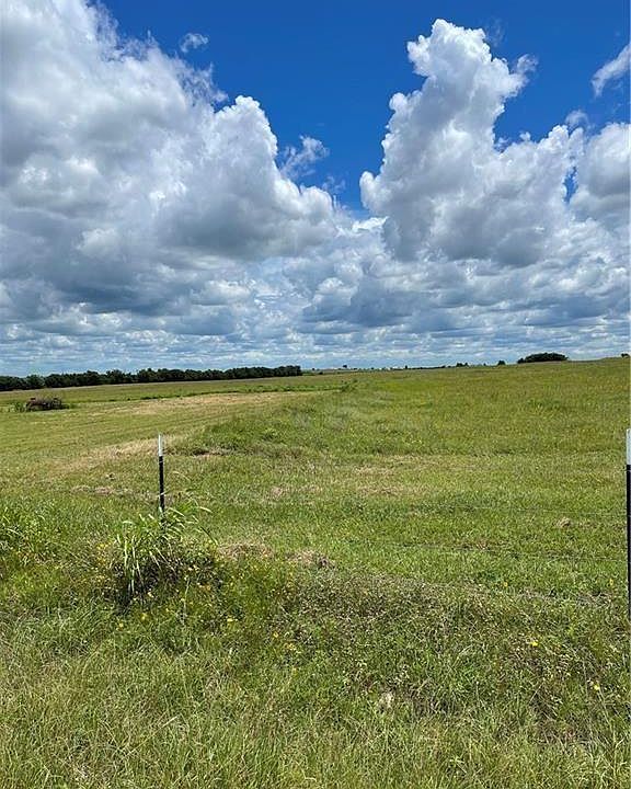 1st image of 1600 County Road 318