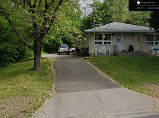 1493 Pacific St, Saint Paul, MN 55106