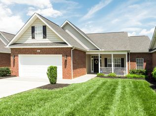 1612 Ashby Field Ln, Knoxville, TN 37918